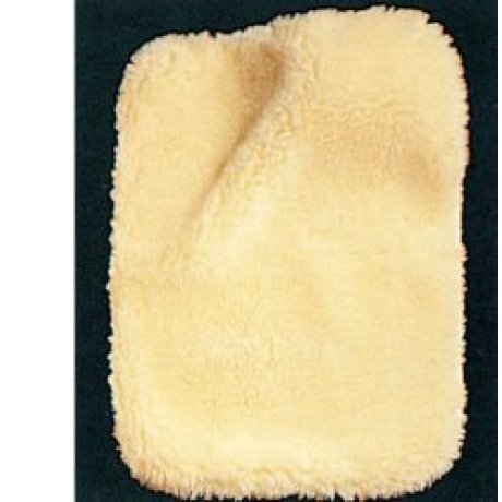 VELLO ANTIDECUBITO IN LANA NATURALE MISURA 100X70CM. INDICAZIONI: PREVENZIONE PIAGHE DA DECUBITO, DECORSI POST-OPERATORI E NEI LUNDEGENTI, INCONTINENTI ALLETTATI O IN CARROZZELLA