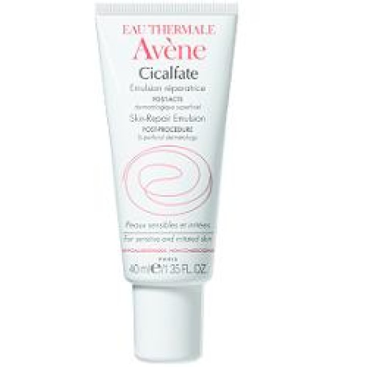 EAU THERMALE AVENE CICALFATE POST-ACTA EMULSIONE RISTRUTTURANTE 40 ML